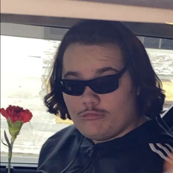 Meet your Posher, Michael - Picture 1 of 1